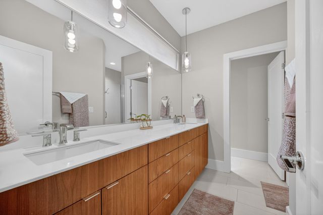 8536 Long Meadow Lane, Johnston, IA 50131