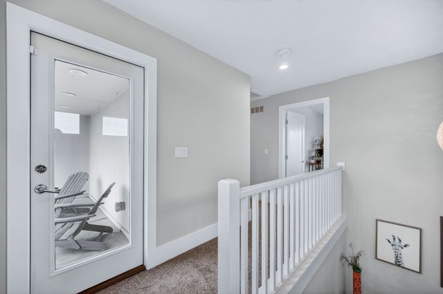 8536 Long Meadow Lane, Johnston, IA 50131