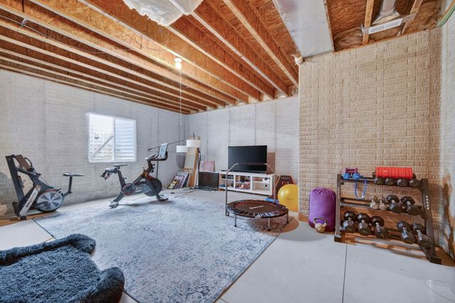 8536 Long Meadow Lane, Johnston, IA 50131