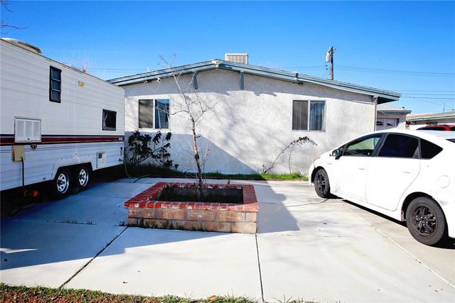 44129 Carolside, Lancaster, CA 93535