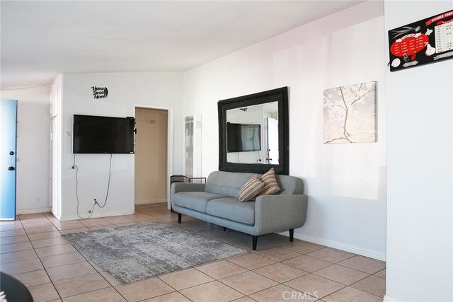 44129 Carolside, Lancaster, CA 93535