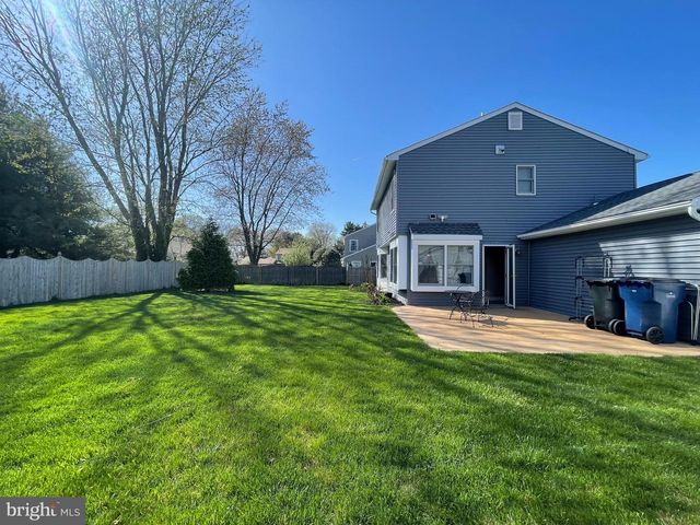 4 MILLBANK CT, Voorhees, NJ 08043