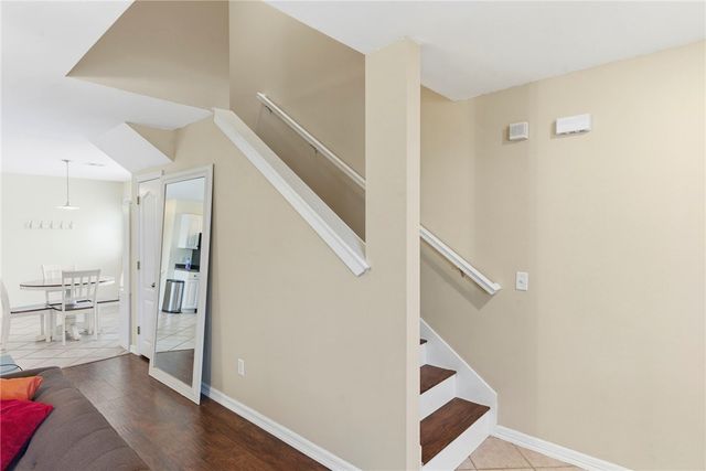 2741 N Westminster Drive, Fayetteville, AR 72704