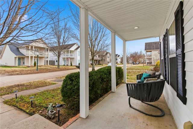 2741 N Westminster Drive, Fayetteville, AR 72704