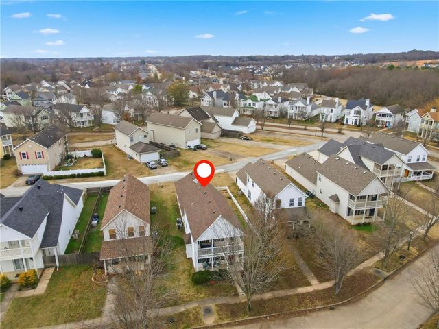 2741 N Westminster Drive, Fayetteville, AR 72704