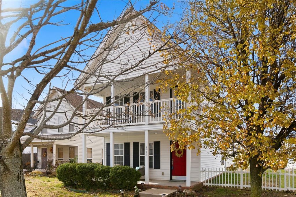 2741 N Westminster Drive, Fayetteville, AR 72704