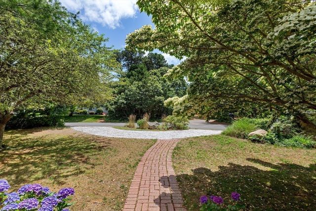 20 White Pines Drive, Eastham, MA 02642