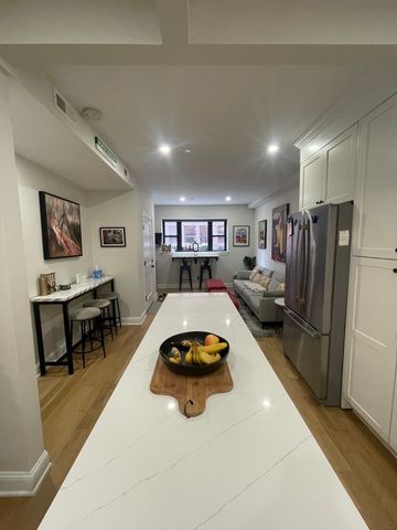 5 Garden Ct 1, Boston, MA 02113