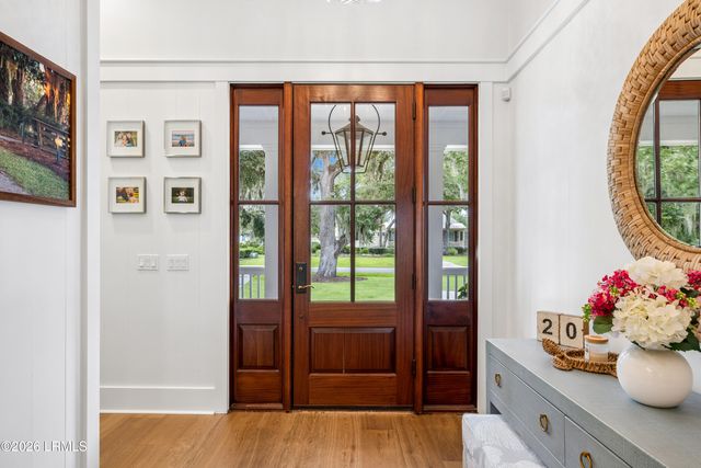 8 Old Oak Road, Bluffton, SC 29909