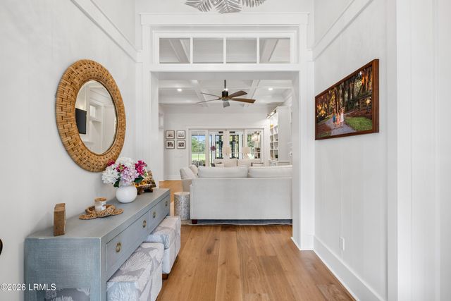 8 Old Oak Road, Bluffton, SC 29909
