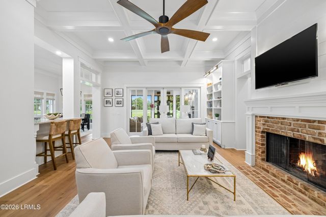 8 Old Oak Road, Bluffton, SC 29909