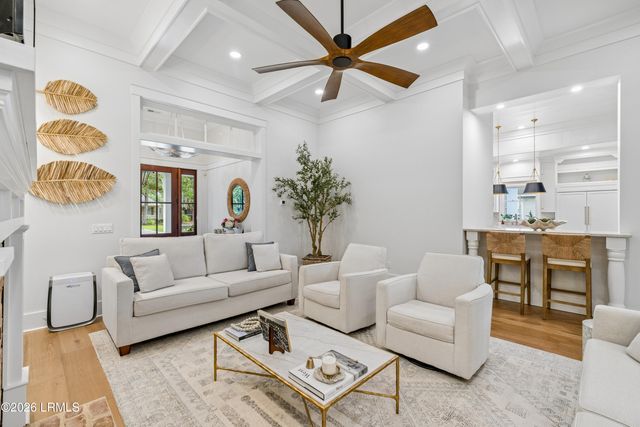 8 Old Oak Road, Bluffton, SC 29909