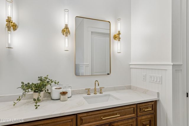 8 Old Oak Road, Bluffton, SC 29909