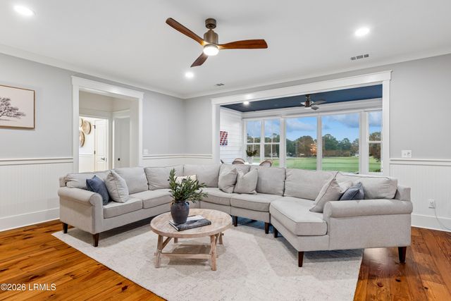 8 Old Oak Road, Bluffton, SC 29909