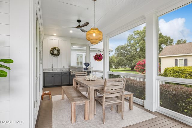 8 Old Oak Road, Bluffton, SC 29909