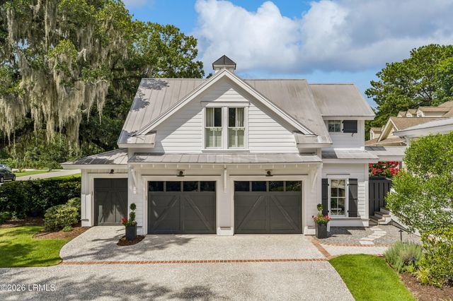 8 Old Oak Road, Bluffton, SC 29909