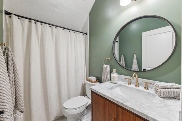 8 Old Oak Road, Bluffton, SC 29909