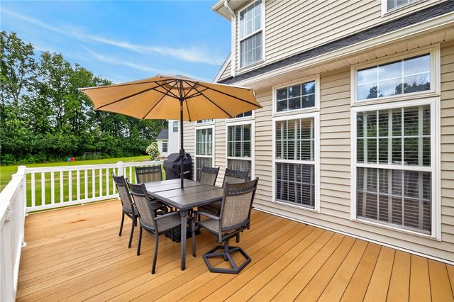 2157 Turfside Court, Canandaigua Town, NY 14424