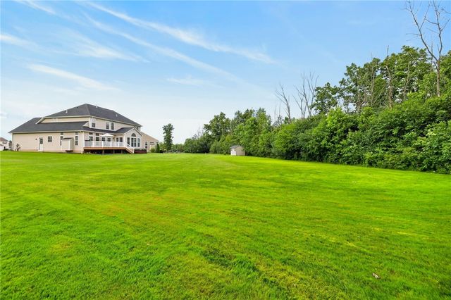 2157 Turfside Court, Canandaigua Town, NY 14424