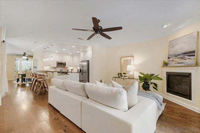 1424 Thomas Ave, San Diego, CA 92109
