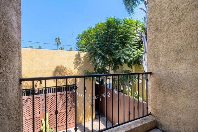1424 Thomas Ave, San Diego, CA 92109
