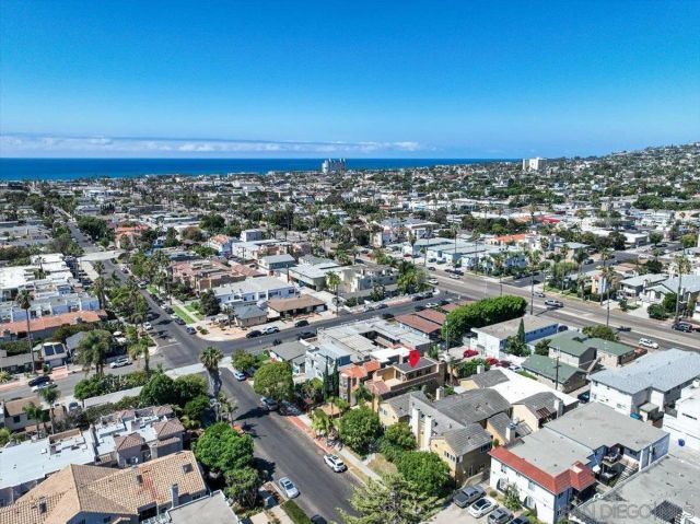 1424 Thomas Ave, San Diego, CA 92109