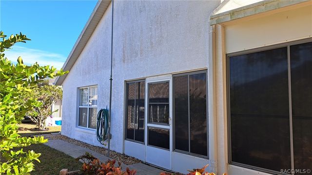 10444 S Clint Loop, Floral City, FL 34436