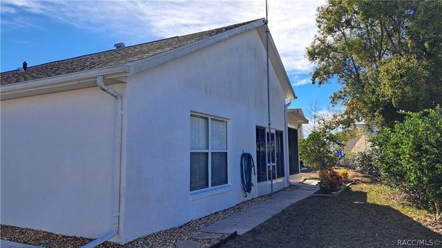 10444 S Clint Loop, Floral City, FL 34436