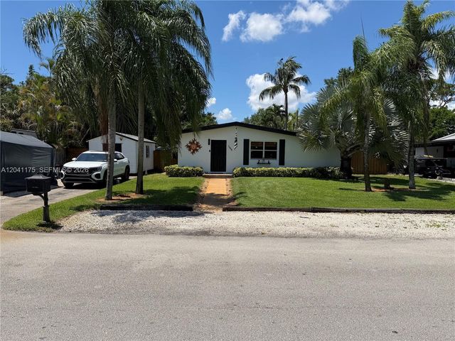 2848 SW 13th Ct, Fort Lauderdale, FL 33312