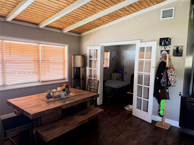 2848 SW 13th Ct, Fort Lauderdale, FL 33312