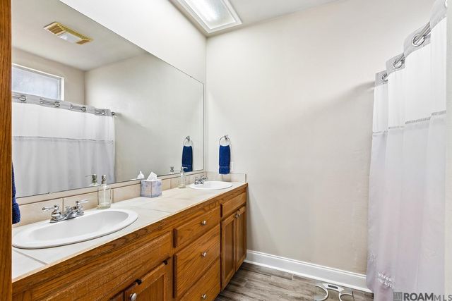 38237 Mindi Ct, Gonzales, LA 70737