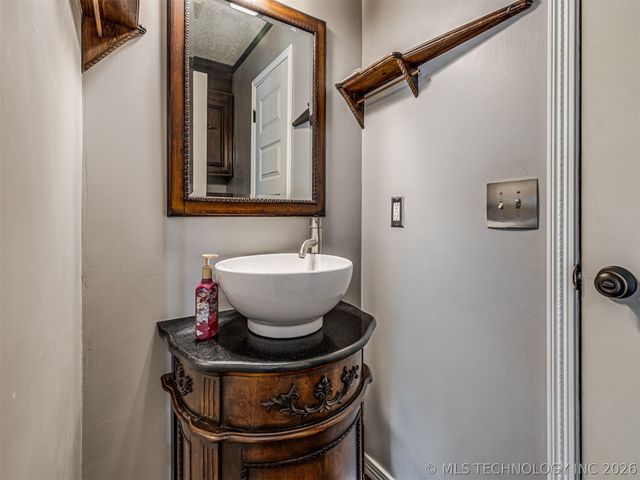 3319 Westgreen Way, Sapulpa, OK 74066