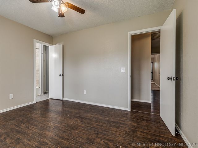 3319 Westgreen Way, Sapulpa, OK 74066