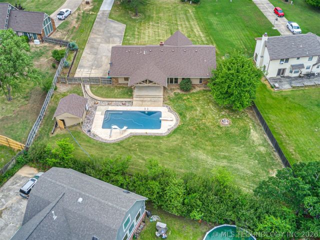 3319 Westgreen Way, Sapulpa, OK 74066