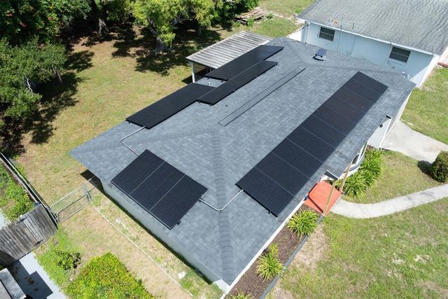 1516 COUNTRY LANE W, Clearwater, FL 33759
