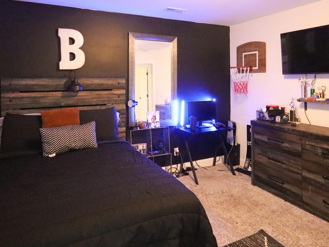 308 Winchester Drive, Rossville, GA 30741