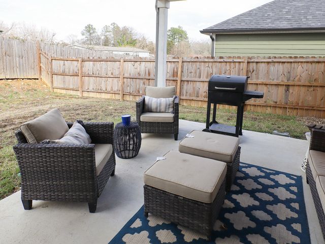 308 Winchester Drive, Rossville, GA 30741