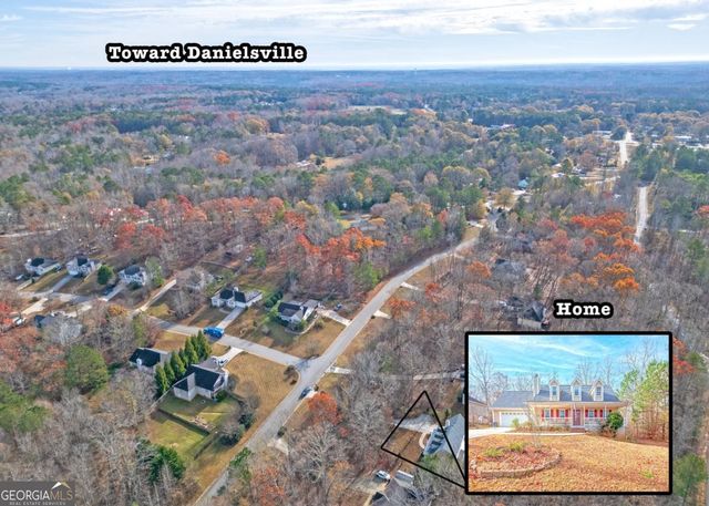 149 Candlestick Drive, Hull, GA 30646