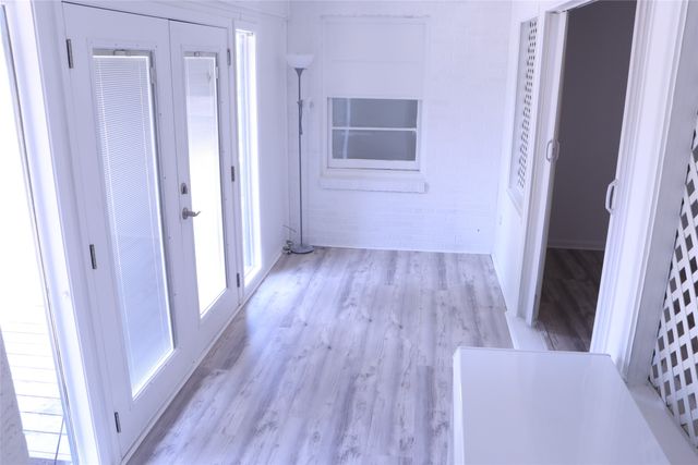 2705 Sunset Street, Denison, TX 75020
