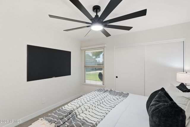 735 E VAUGHN Drive, Tempe, AZ 85283