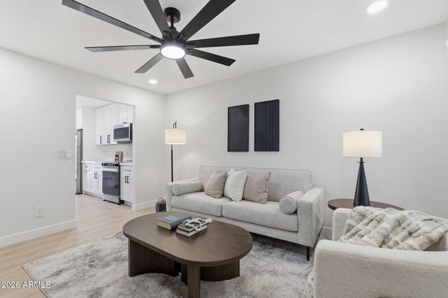 735 E VAUGHN Drive, Tempe, AZ 85283