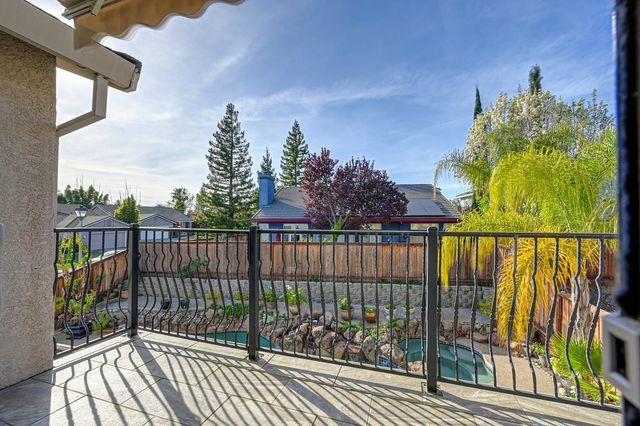 5401 Rock Field Ct, Rocklin, CA 95765