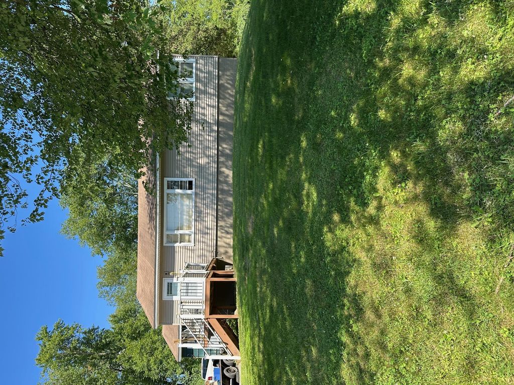9 Norah Lane, Hyde Park, NY 12538