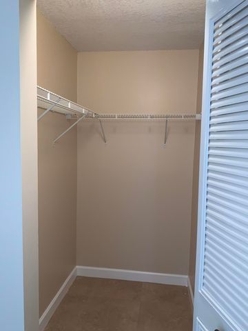 4988 Sable Pine Circle B1, West Palm Beach, FL 33417