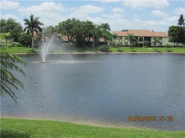 4988 Sable Pine Circle B1, West Palm Beach, FL 33417