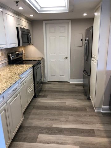 6322 PALMA DEL MAR BOULEVARD S 805, St Petersburg, FL 33715