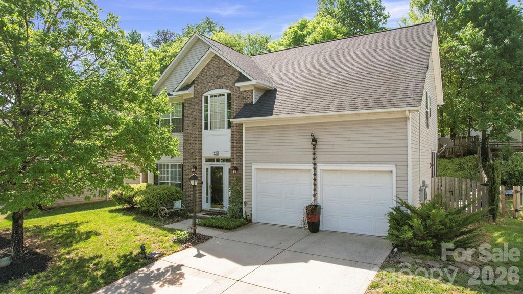 5300 Crisfield Road, Charlotte, NC 28269