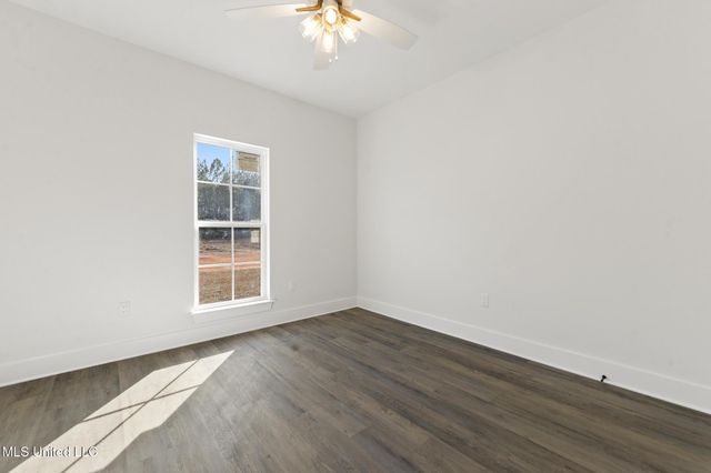 13397 Cox Road, Vancleave, MS 39565