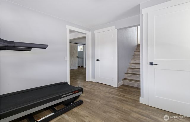 2735 Evening Glory Court, Clinton, WA 98236