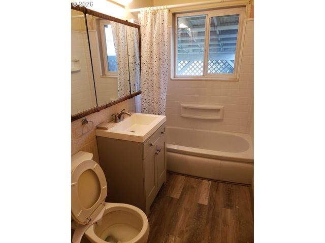 2830 COLORADO St, Longview, WA 98632